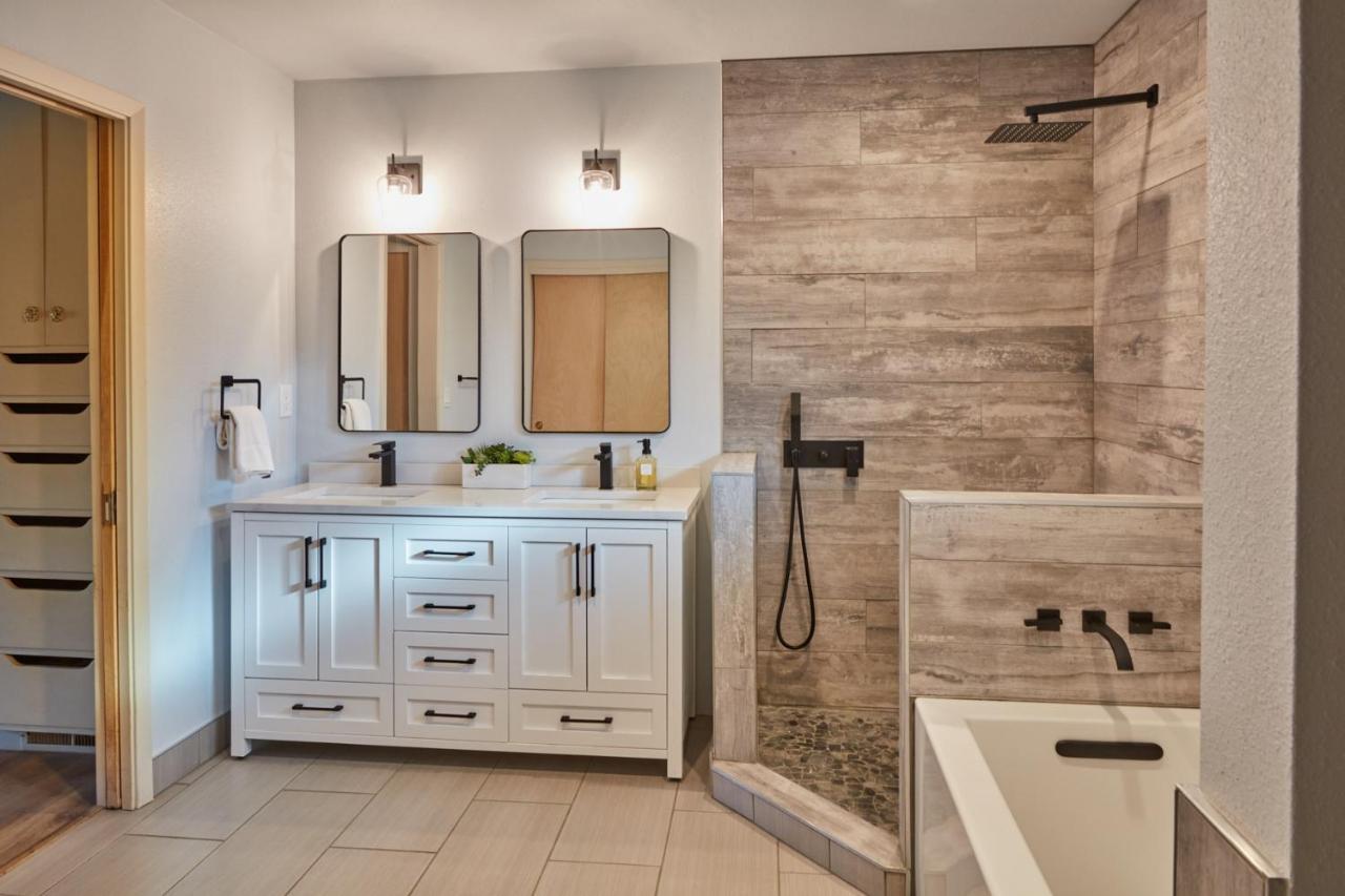 Clearlake Oaks Bed And Barrel At Stonehouse Cellars Bed & Breakfast エクステリア 写真