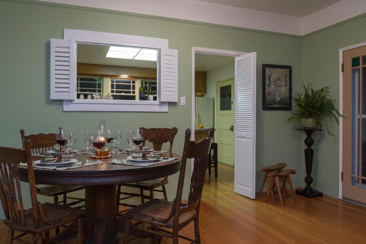 Clearlake Oaks Bed And Barrel At Stonehouse Cellars Bed & Breakfast エクステリア 写真
