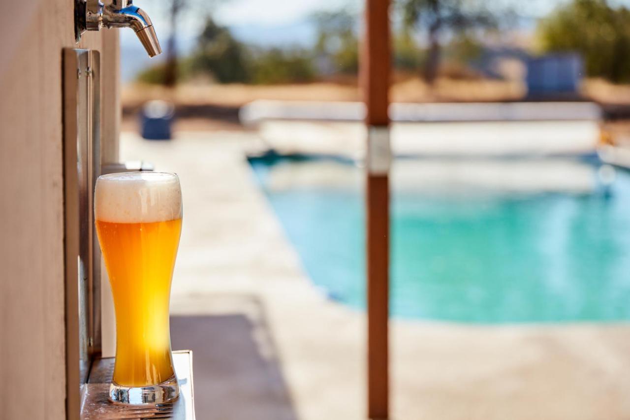 Clearlake Oaks Bed And Barrel At Stonehouse Cellars Bed & Breakfast エクステリア 写真