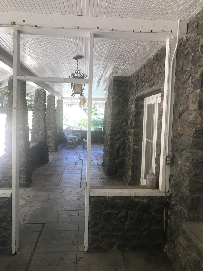 Clearlake Oaks Bed And Barrel At Stonehouse Cellars Bed & Breakfast エクステリア 写真